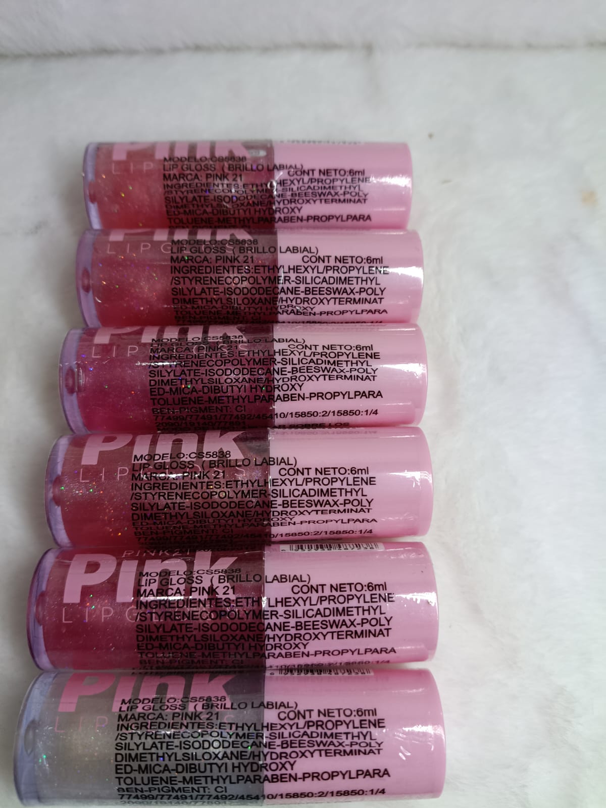 LIP GLOSS marca PINK21,brillo ,labial.