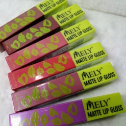 Lip Gloss MELY ,labial liquido matte