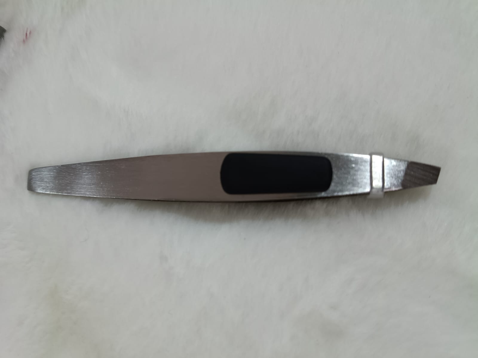 Pinza para depilar Cejas MELY, acero inox - Imagen 4