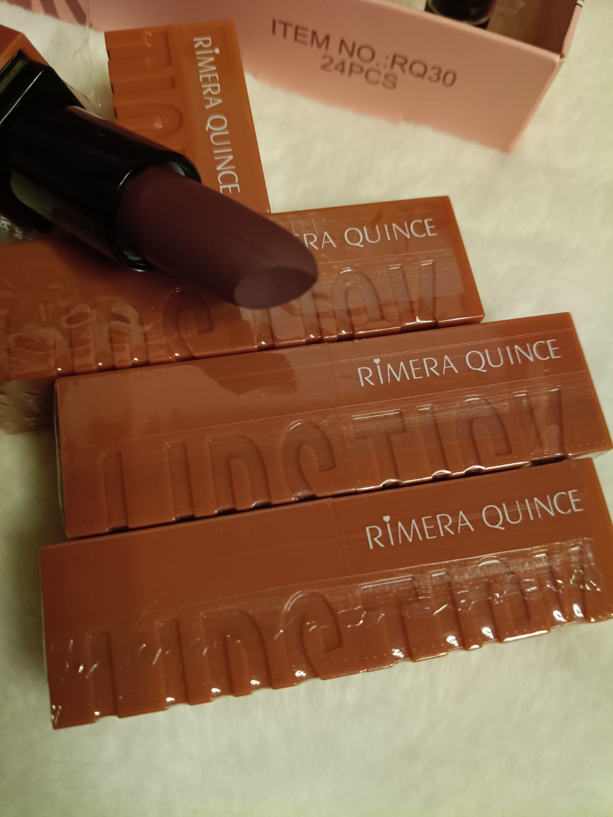 Labial en barra Rimera Quince
